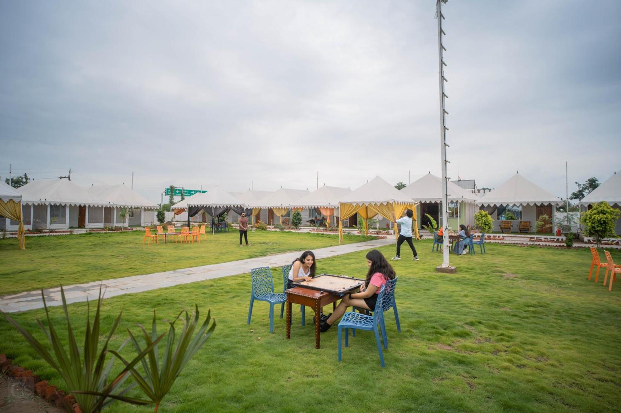 Kevadia The Royal Heritage Tent Resort- Statue Of Unity מראה חיצוני תמונה