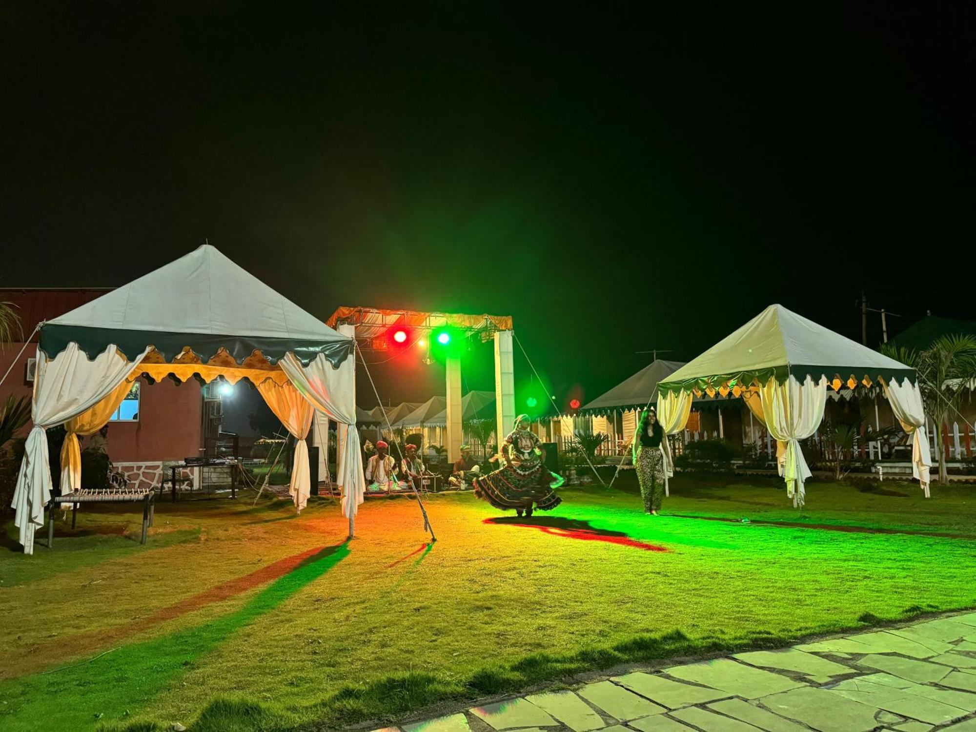 Kevadia The Royal Heritage Tent Resort- Statue Of Unity מראה חיצוני תמונה